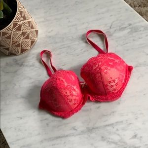 Victoria’s Secret Bra - 34D